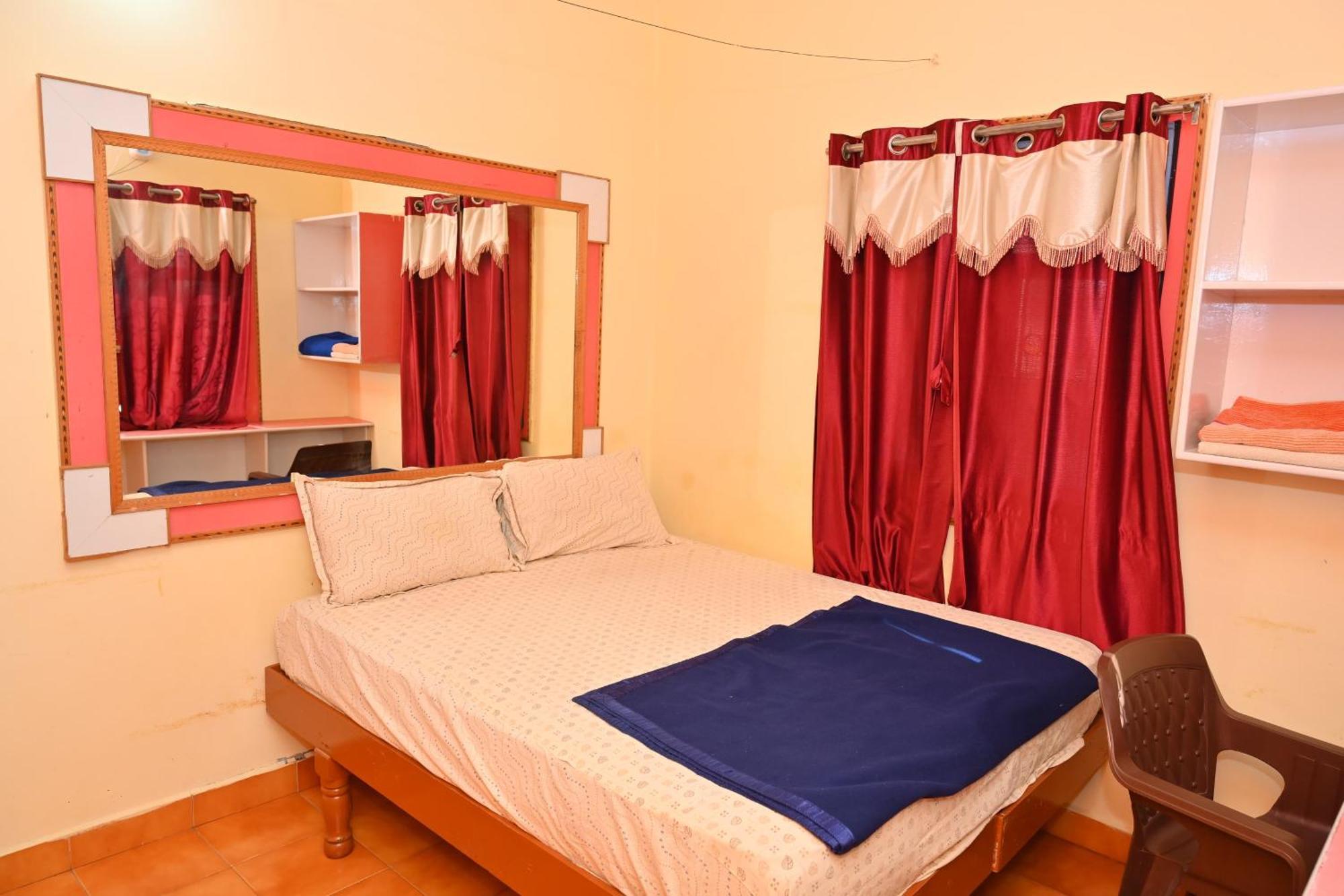Gopi Guest House Хампи Номер фото