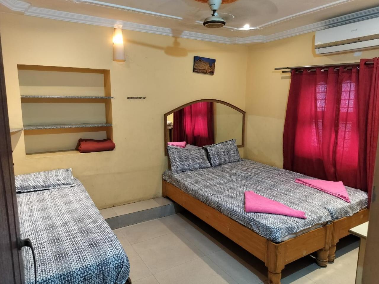 Gopi Guest House Хампи Номер фото